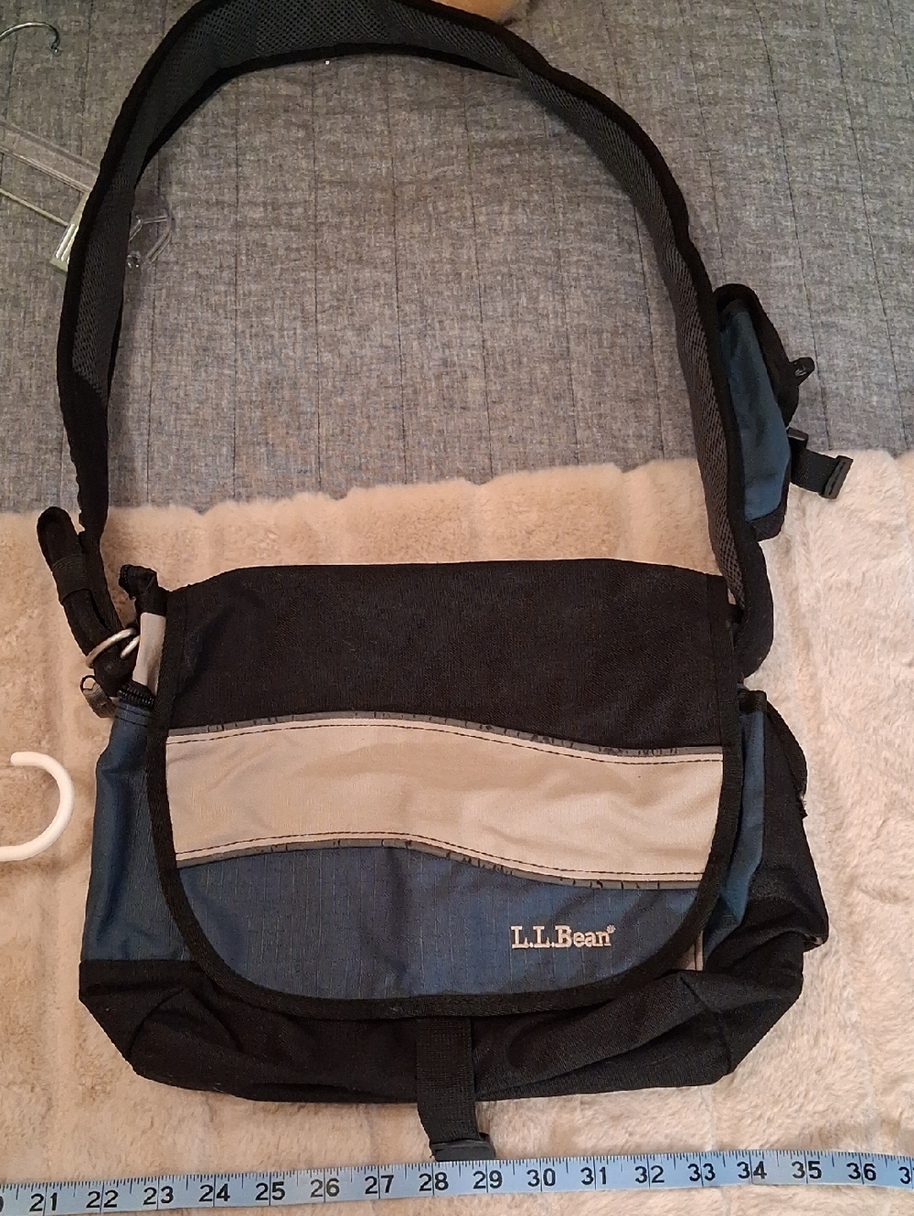 L.L. Bean Black, Blue and Tan Mens Messenger Bag